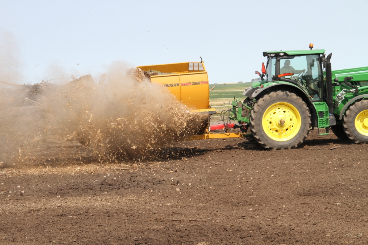 Измельчитель тюков 2665